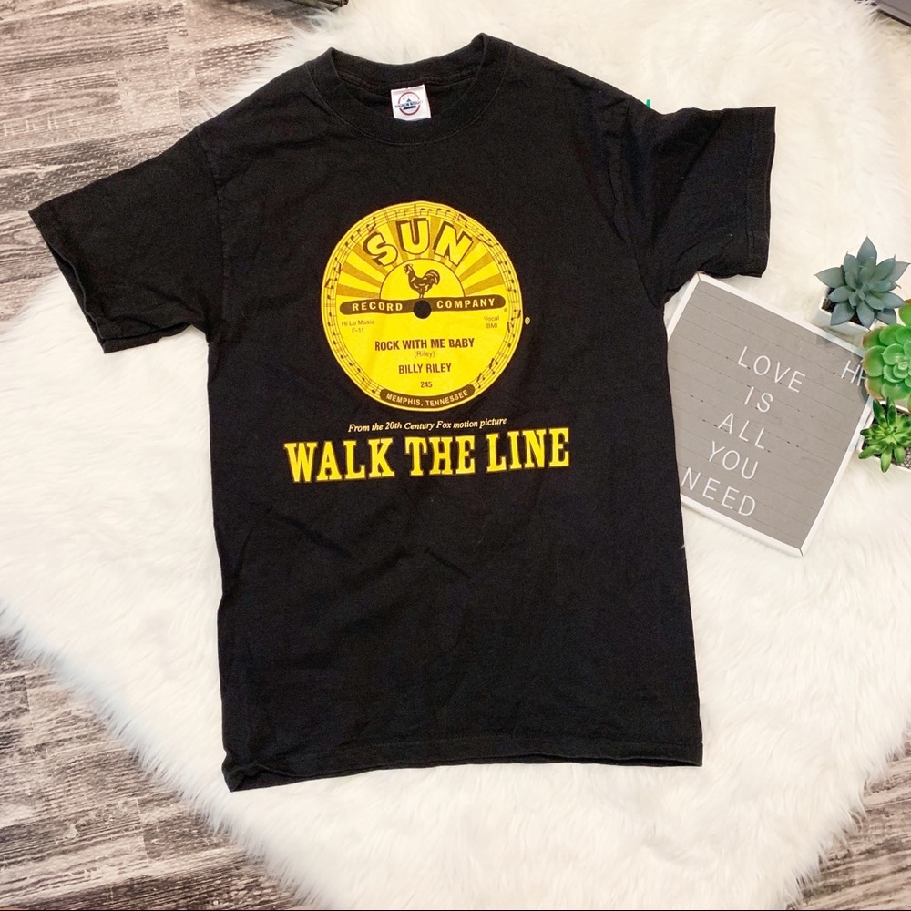 Sun Records Johnny Cash Walk the Line Movie Tee - Picture 1 of 5
